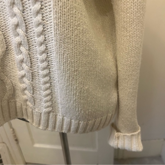 Women's Cable Knit Sweater - White - Picture 3 of 10